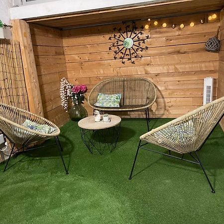 La Bulle Familles Clim, Wifi, Airport Shuttle,Tout A Pied Carcassonne Dış mekan fotoğraf